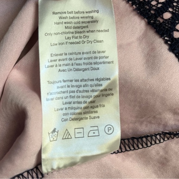 Bundle of three maternity dresses, size medium - Picture 6 of 15